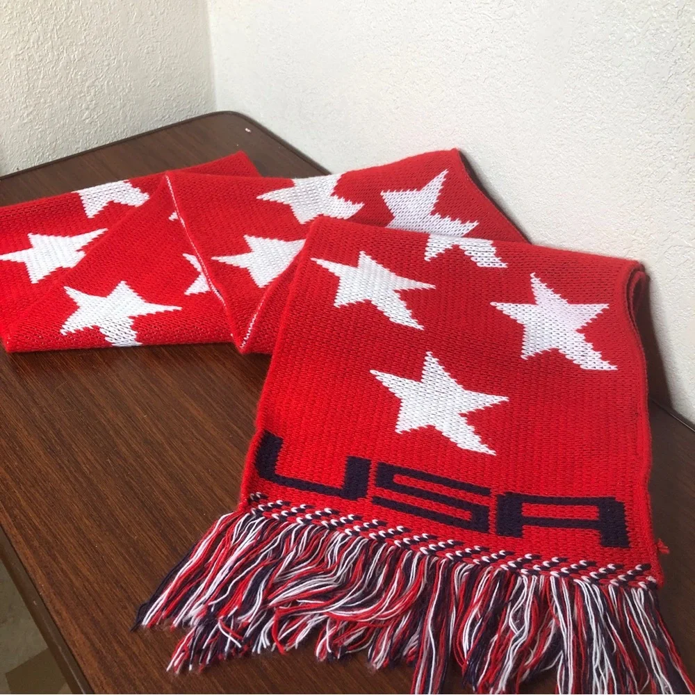 Knitmakers USA USA Red White and Blue Acrylic Knit Scarf Stars‎ 9